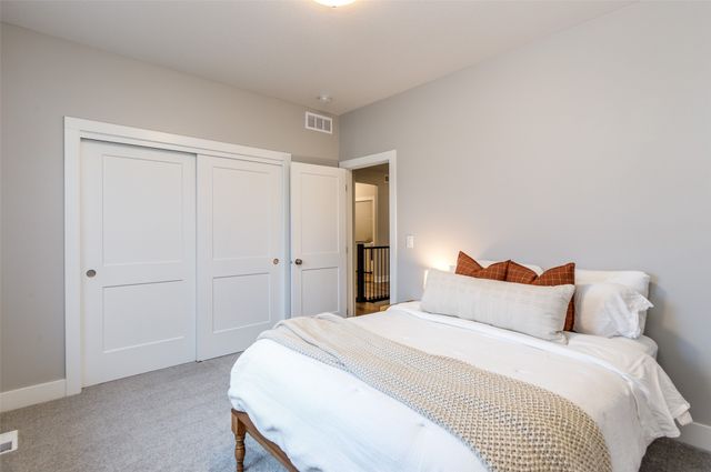 5808 Allerton Drive, Ames, IA 50014