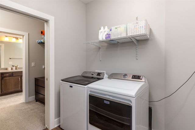 5808 Allerton Drive, Ames, IA 50014