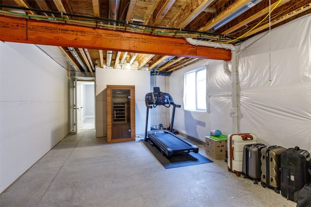 5808 Allerton Drive, Ames, IA 50014