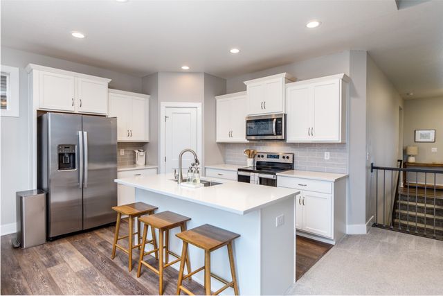 5808 Allerton Drive, Ames, IA 50014