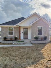 412 Garver ST, Pittsburg, TX 75686