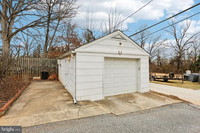 737 HOWARD RD, Baltimore, MD 21208