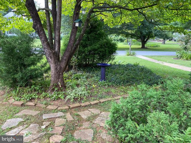 737 HOWARD RD, Baltimore, MD 21208