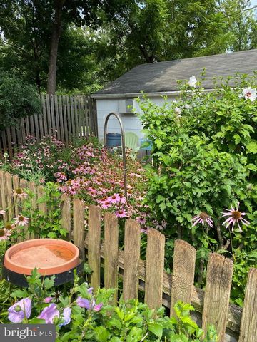 737 HOWARD RD, Baltimore, MD 21208