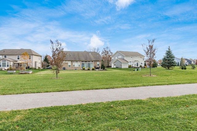886 Ballater Drive, Delaware, OH 43015