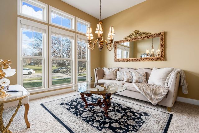 886 Ballater Drive, Delaware, OH 43015