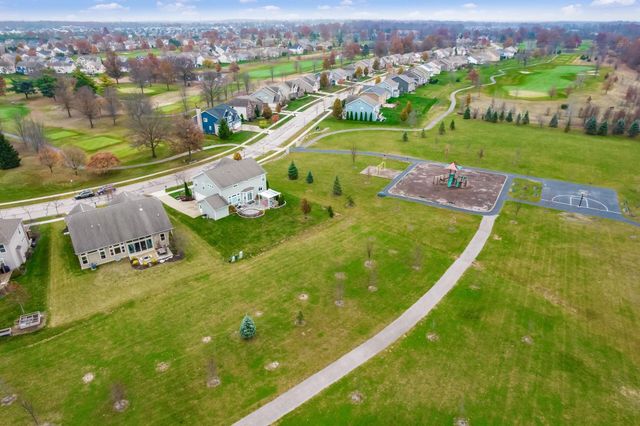 886 Ballater Drive, Delaware, OH 43015