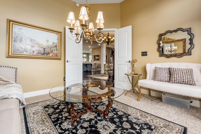 886 Ballater Drive, Delaware, OH 43015