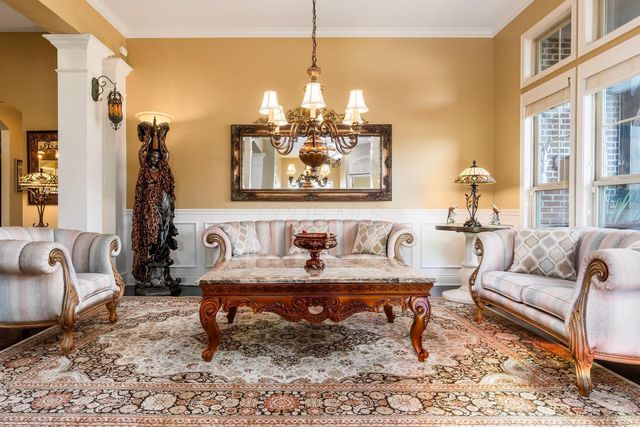 886 Ballater Drive, Delaware, OH 43015