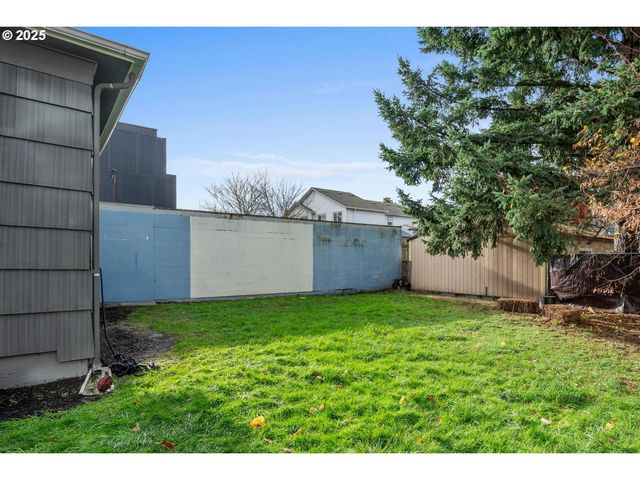 4743 N ALBINA Ave, Portland, OR 97217