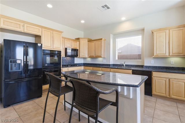 3817 Cackling Goose Drive, North Las Vegas, NV 89084