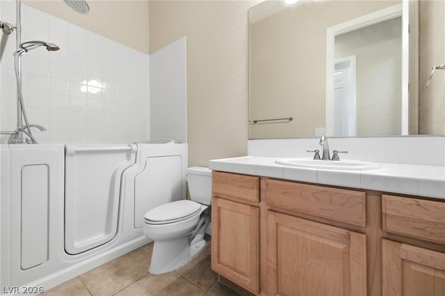 3817 Cackling Goose Drive, North Las Vegas, NV 89084