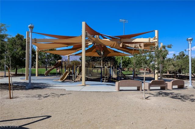 3817 Cackling Goose Drive, North Las Vegas, NV 89084