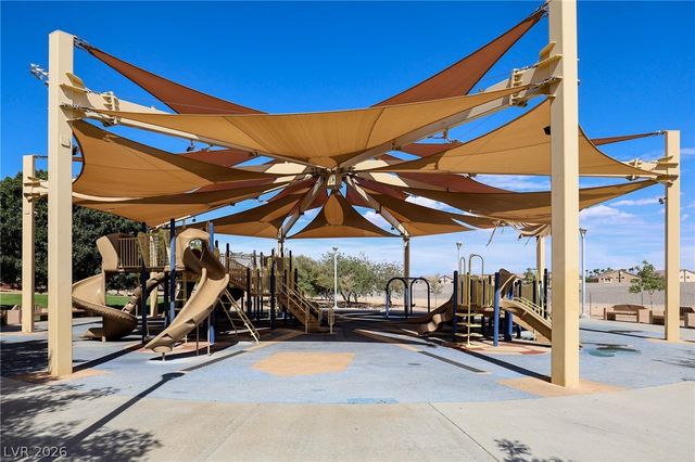 3817 Cackling Goose Drive, North Las Vegas, NV 89084