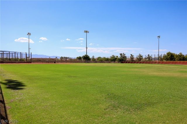 3817 Cackling Goose Drive, North Las Vegas, NV 89084