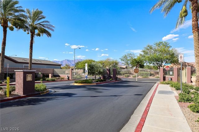 3817 Cackling Goose Drive, North Las Vegas, NV 89084