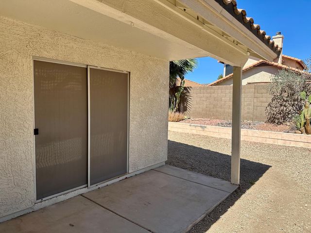 2914 E Woodland Drive, Phoenix, AZ 85048