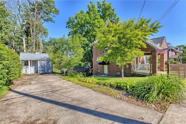 210 Tremont Ave, City Of Greensburg, PA 15601