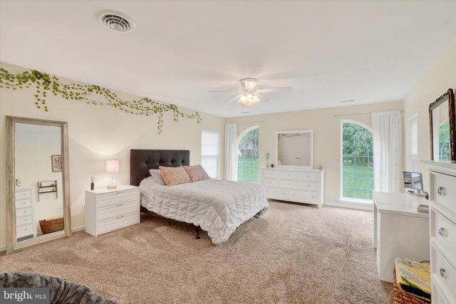 125 OUTBACK DR, Hanover, PA 17331