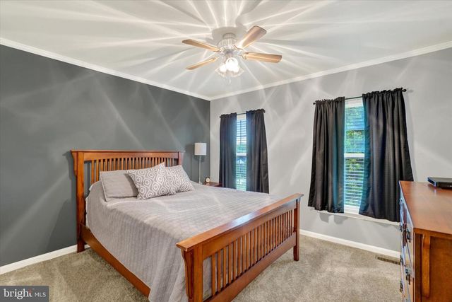 125 OUTBACK DR, Hanover, PA 17331
