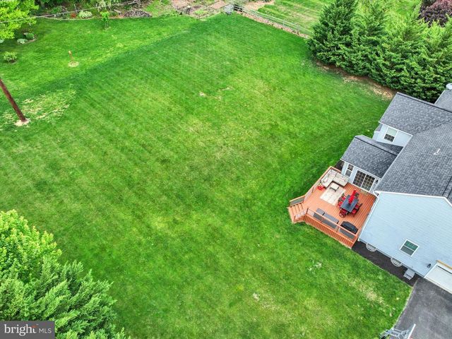 125 OUTBACK DR, Hanover, PA 17331