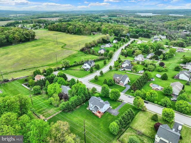 125 OUTBACK DR, Hanover, PA 17331