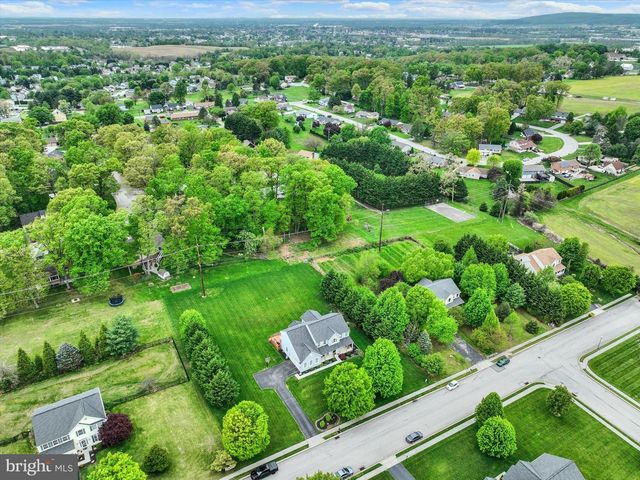 125 OUTBACK DR, Hanover, PA 17331