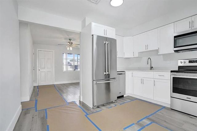 9456 SW 51 Street, Cooper City, FL 33328