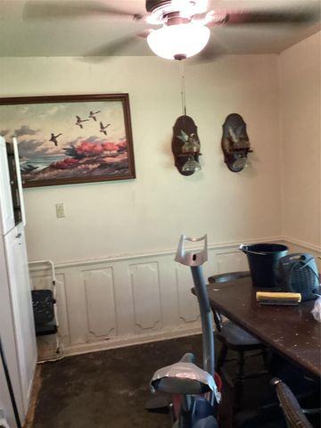 17503 Algoa Road, Alvin, TX 77511