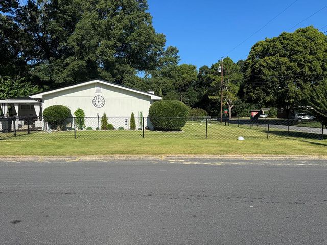 2440 Walker Street, Columbus, GA 31903