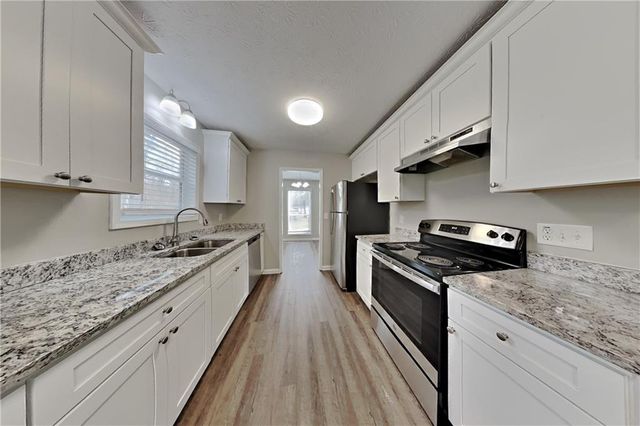 355 Ridgemont Drive, Lawrenceville, GA 30046