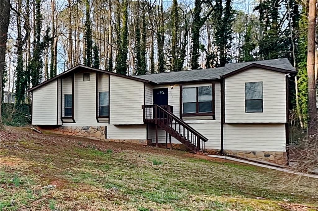 355 Ridgemont Drive, Lawrenceville, GA 30046