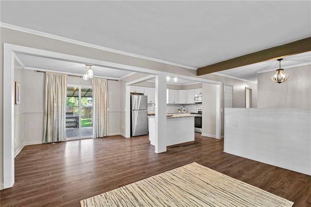 1608 E 151st Terrace, Olathe, KS 66062