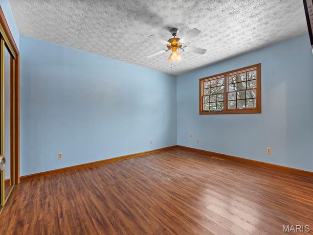 226 S 9th Street, East Alton, IL 62024