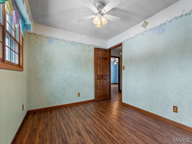 226 S 9th Street, East Alton, IL 62024