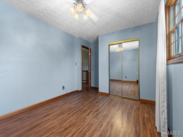 226 S 9th Street, East Alton, IL 62024