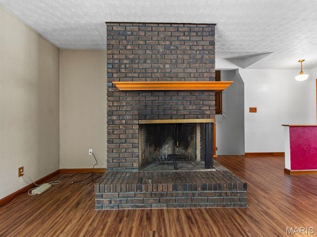 226 S 9th Street, East Alton, IL 62024