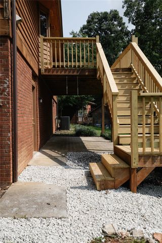 5516 Brookwood Lane, Hickory, NC 28602