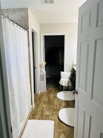 6050 PATRIOTS LANDING LANE, Jacksonville, FL 32244