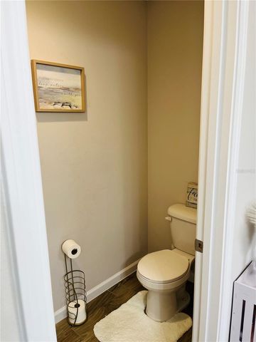 6050 PATRIOTS LANDING LANE, Jacksonville, FL 32244