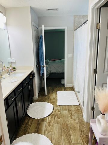 6050 PATRIOTS LANDING LANE, Jacksonville, FL 32244