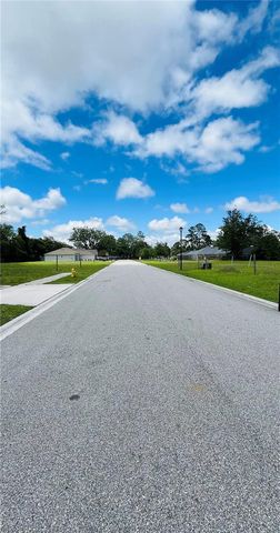 6050 PATRIOTS LANDING LANE, Jacksonville, FL 32244