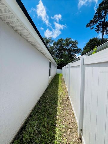 6050 PATRIOTS LANDING LANE, Jacksonville, FL 32244
