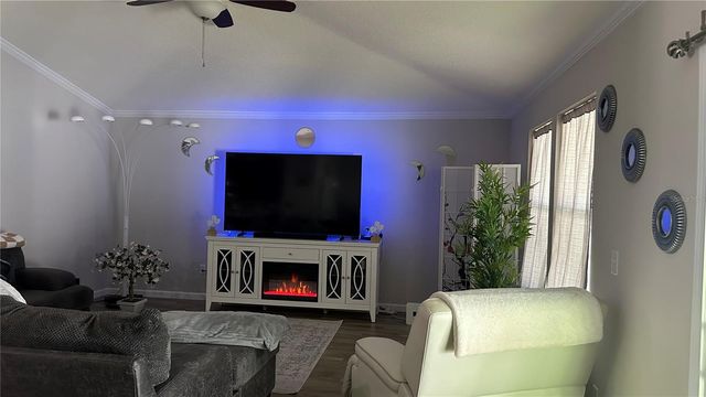 6050 PATRIOTS LANDING LANE, Jacksonville, FL 32244