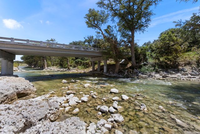 972 SERENE PARK DR, Spring Branch, TX 78070