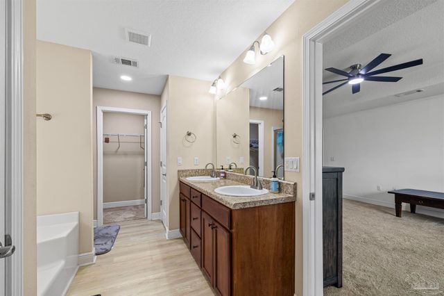 1509 Woodlawn Way, Gulf Breeze, FL 32563