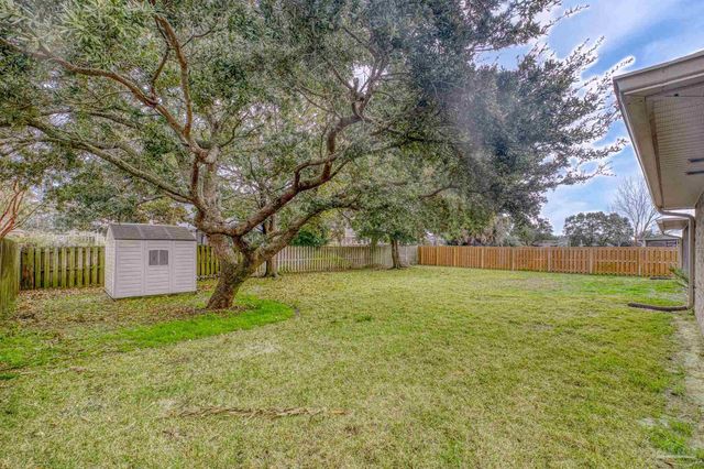 1509 Woodlawn Way, Gulf Breeze, FL 32563
