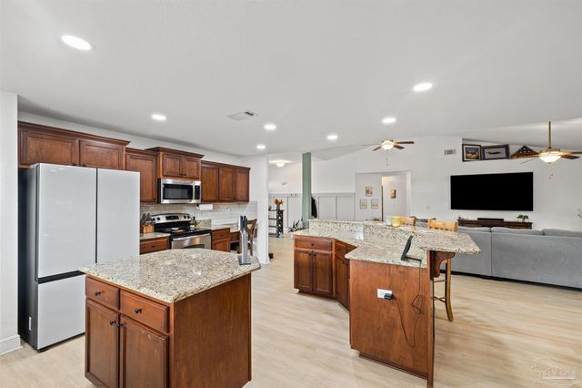 1509 Woodlawn Way, Gulf Breeze, FL 32563