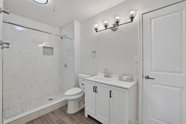 924 Nolte Drive, Dallas, TX 75208