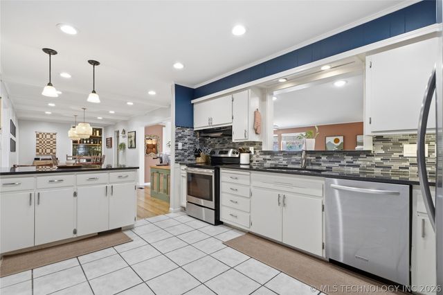 3224 S Oswego Avenue, Tulsa, OK 74135